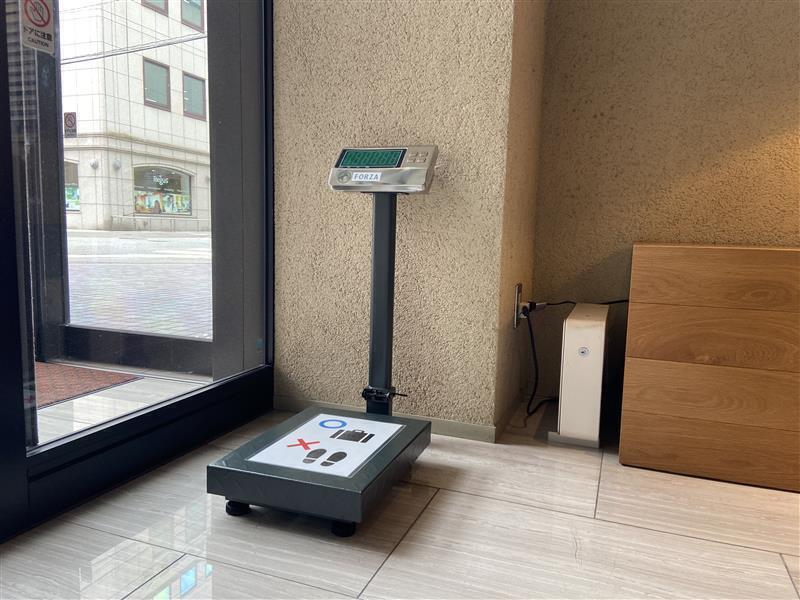 荷物用はかり、ご用意しております